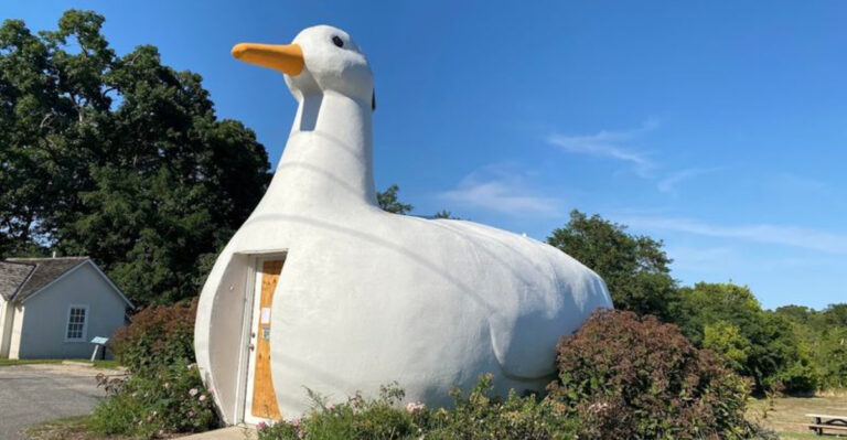 Few People Realize This Unusual Roadside Attraction Is One Of New York’s Most Unique Hidden Gems