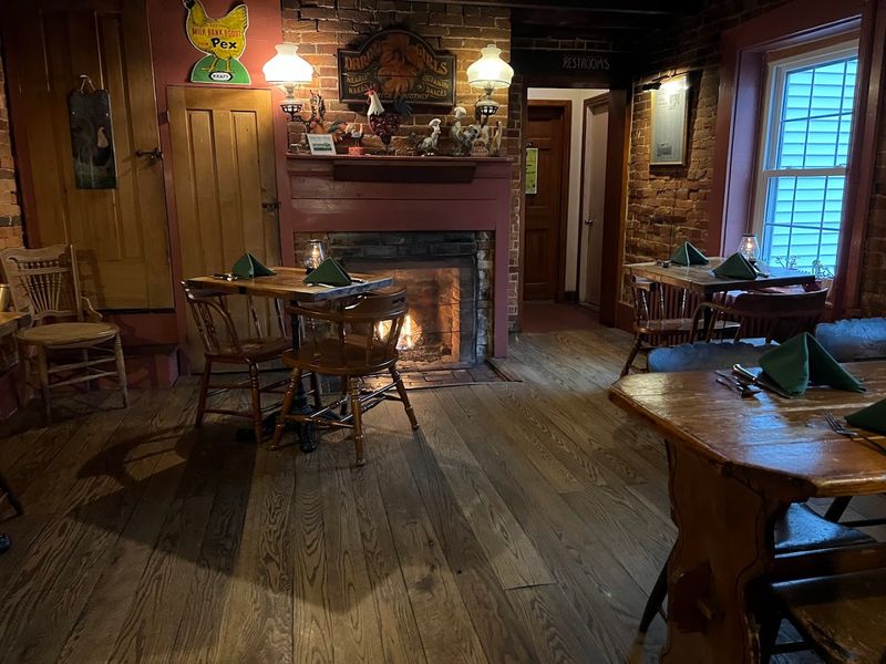Fireplaces That Make Winter Worth Showing Up For Fireplaces That Make Winter Worth Showing Up For