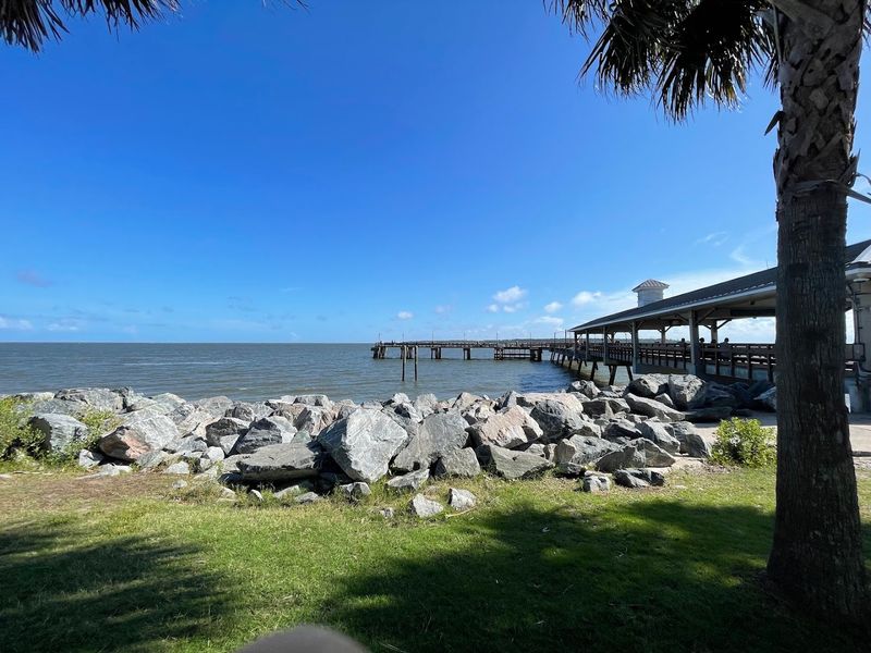 Fishing Piers: Cast a Line and Let the World Slow Down