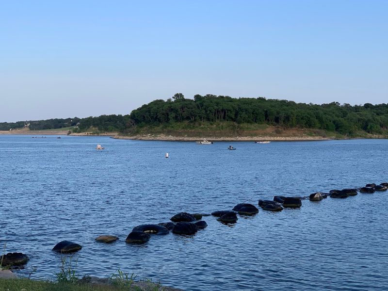 Fishing Piers That Make Anglers Feel Right at Home