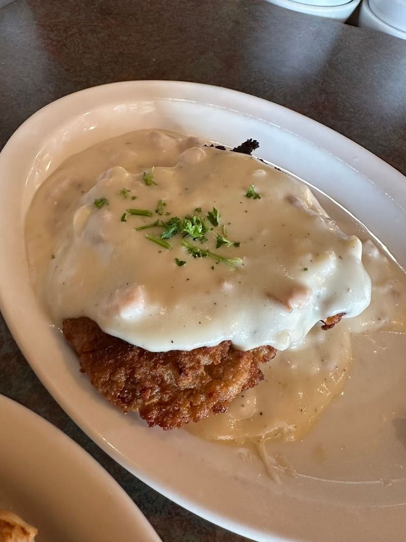 Fluffy Biscuits and Gravy Fluffy Biscuits and Gravy