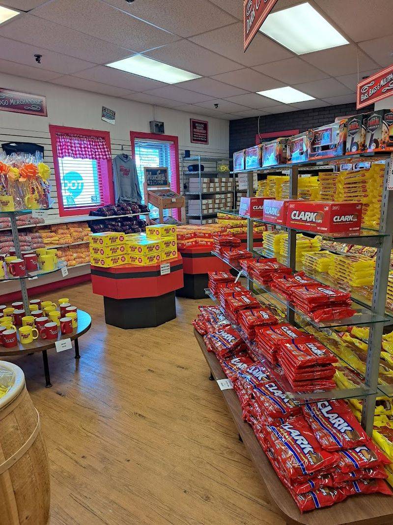 Free Samples That Make Every Visit Sweeter Free Samples That Make Every Visit Sweeter