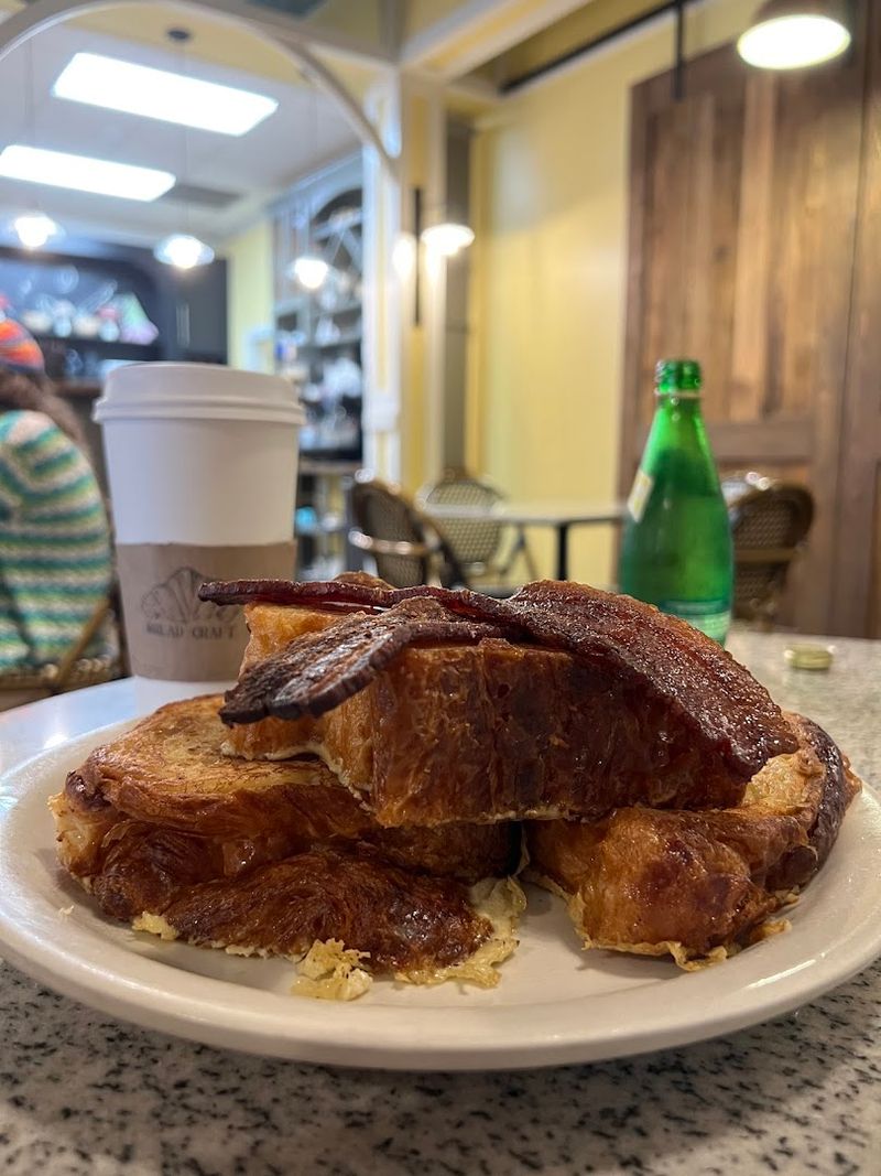 French Toast That Earns Superlatives French Toast That Earns Superlatives
