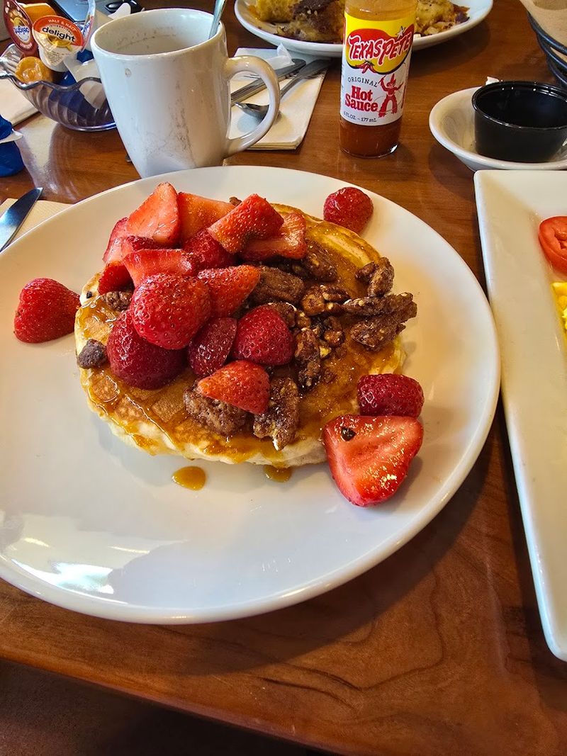 French Toast That Regulars Keep Raving About French Toast That Regulars Keep Raving About
