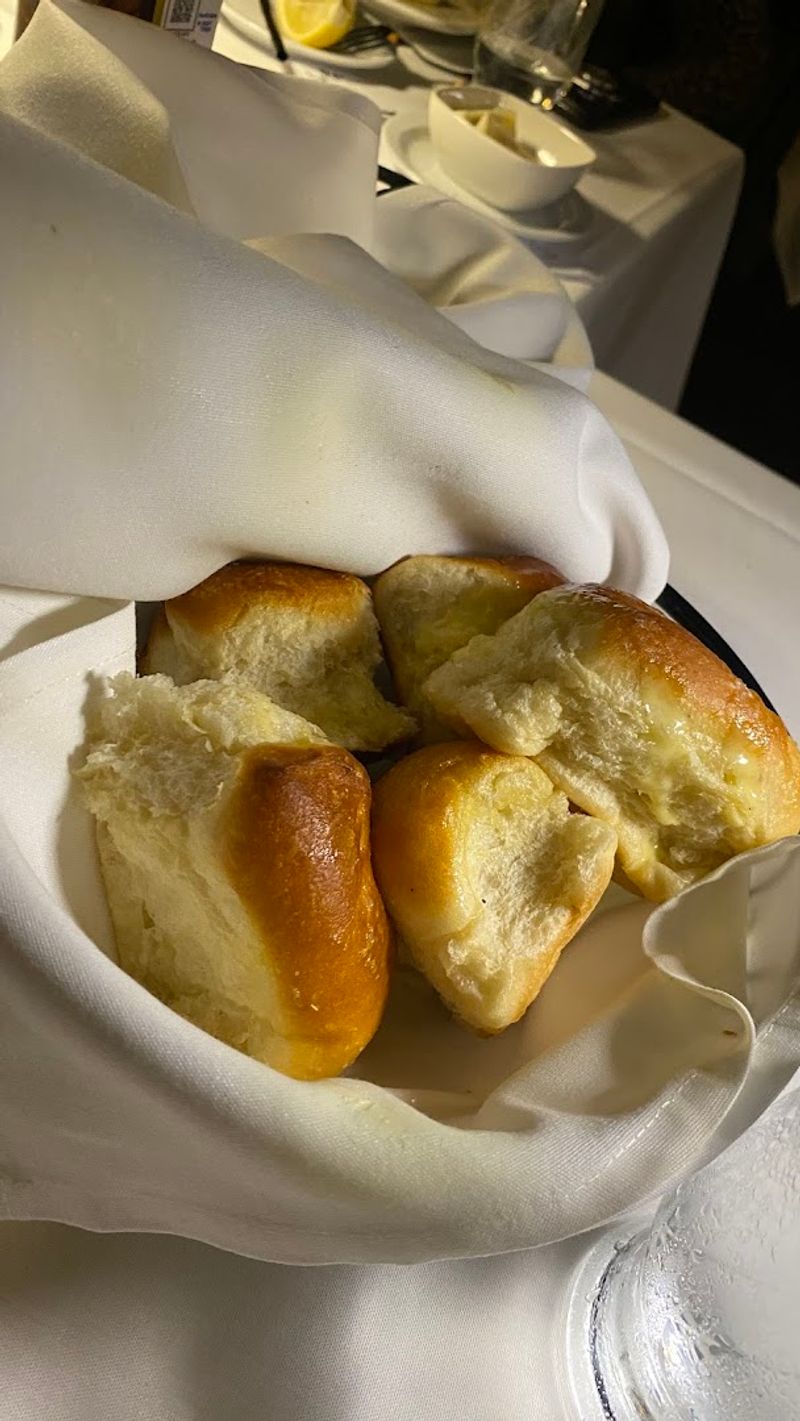 Fresh-Baked Bread That Reviewers Can't Stop Talking About