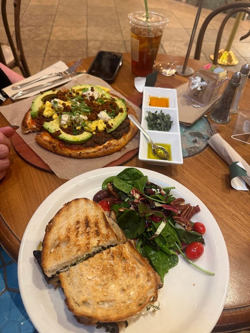 Fresh Food Made With High-Quality Ingredients