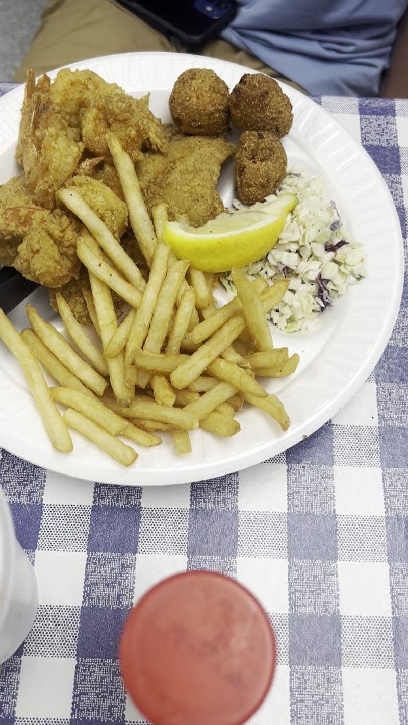 Fresh Fried Oysters