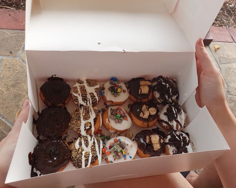 Fresh Mini Donuts That Nobody Expects But Everyone Loves