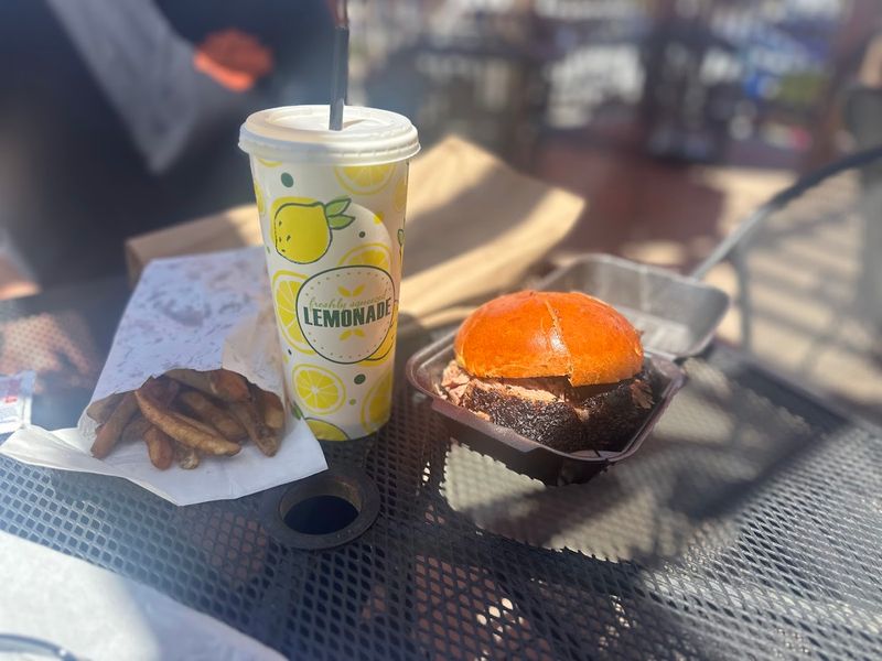 Freshly Made Lemonade With a Twist That Refreshes Instantly Freshly Made Lemonade With a Twist That Refreshes Instantly