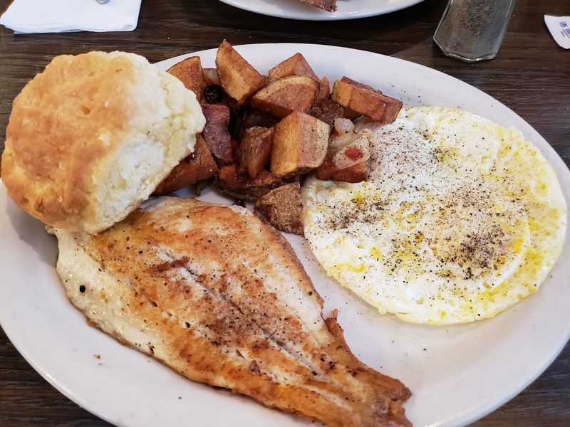 Fried Catfish That Earns Its Own Fan Base Fried Catfish That Earns Its Own Fan Base