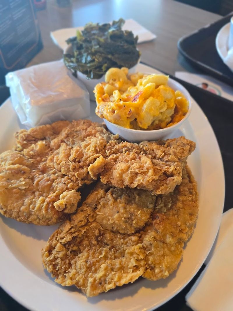 Fried Chicken Seasoned Through a Five-Step Flavor Process