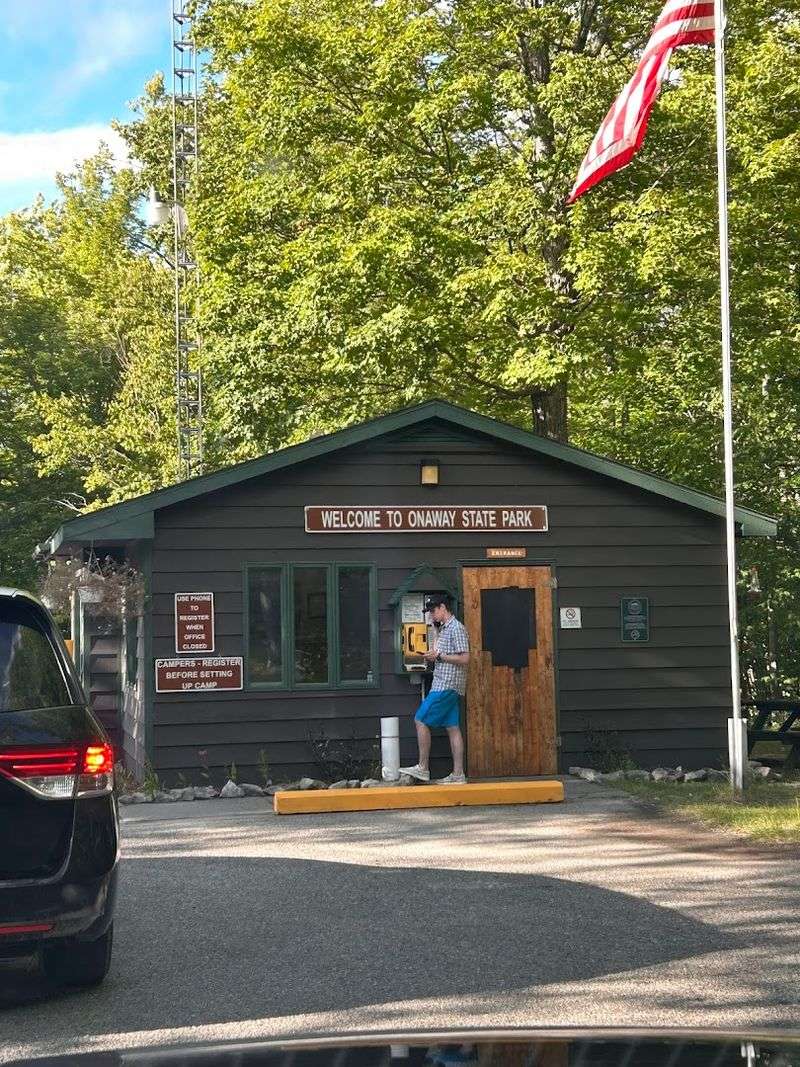 Friendly Campground Hosts Who Go the Extra Mile Friendly Campground Hosts Who Go the Extra Mile
