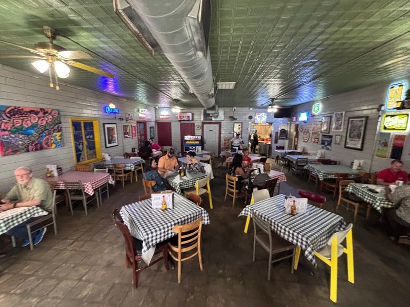 Friendly Service That Feels Genuinely Southern