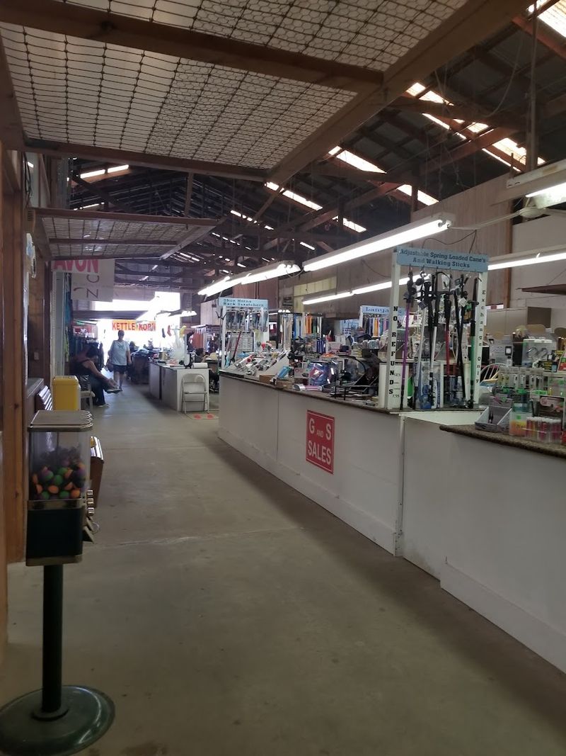 Friendly Vendors Who Go the Extra Mile