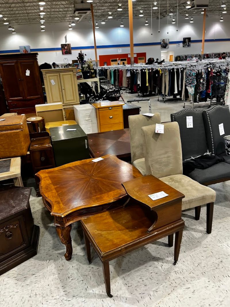 Furniture Finds That Furnish a Home on a Budget