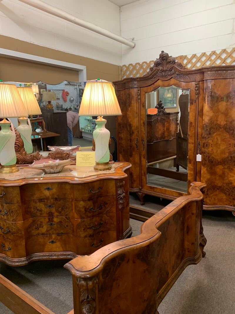 Furniture Finds That Punch Way Above Their Price Tag Furniture Finds That Punch Way Above Their Price Tag