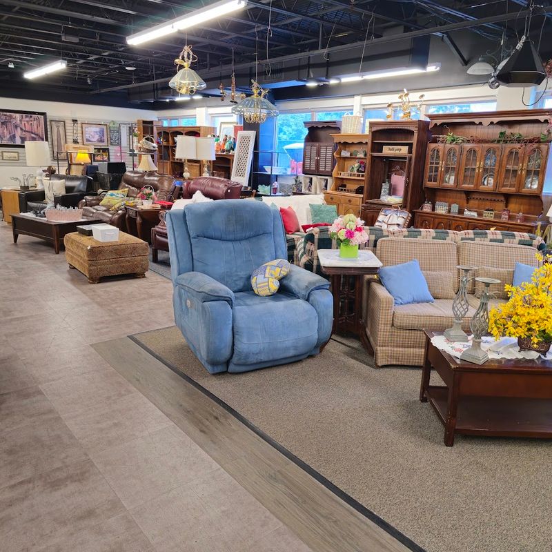 Furniture Finds That Range From Classic to Surprisingly Current