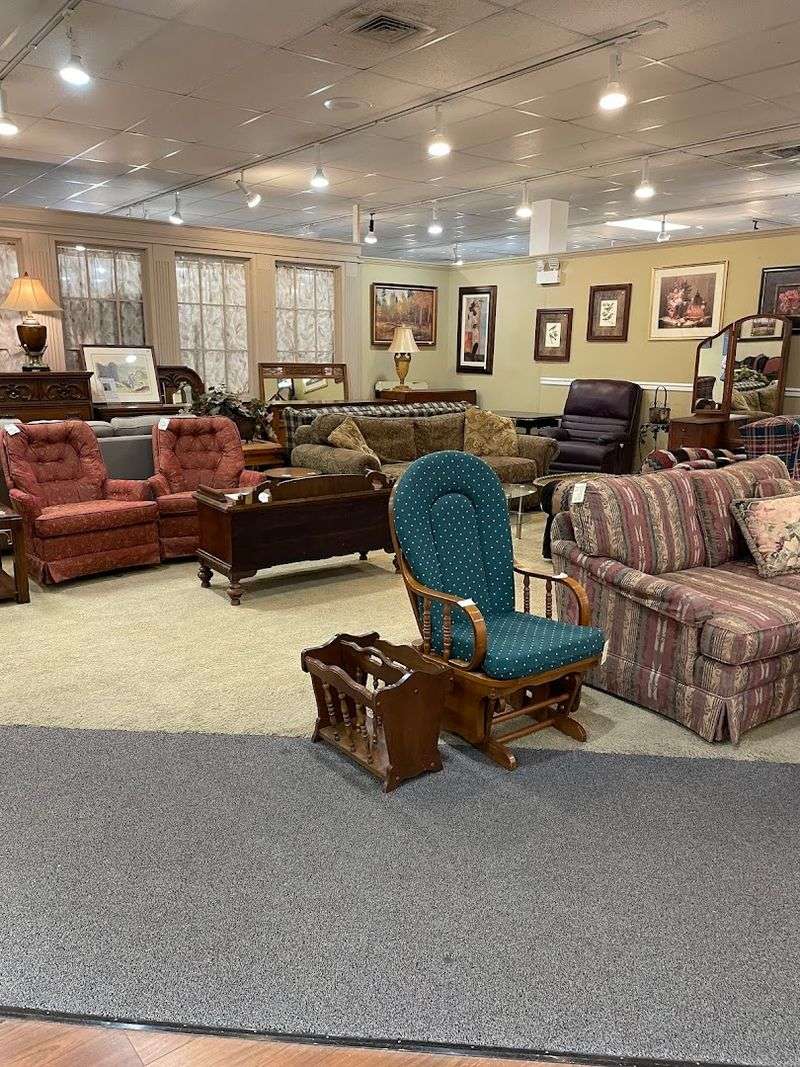 Furniture Finds That Will Make Your Jaw Drop Furniture Finds That Will Make Your Jaw Drop