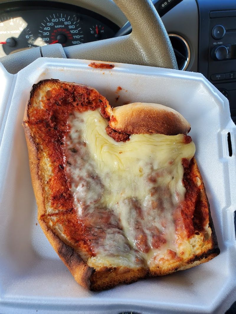 Garlic Bread Worth Dreaming About Between Visits Garlic Bread Worth Dreaming About Between Visits