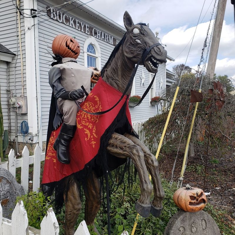 Ghost Tours and Paranormal History