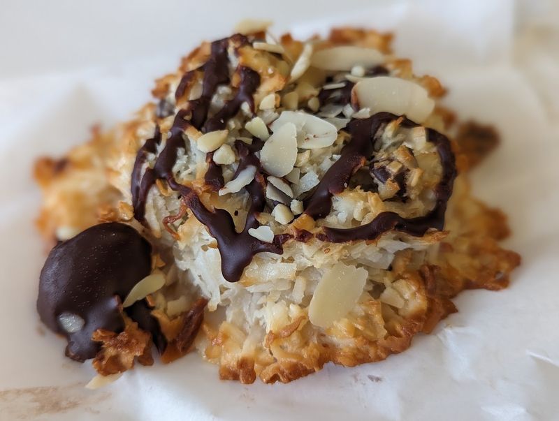 Gluten-Free Macaroons That Do Not Feel Like a Compromise Gluten-Free Macaroons That Do Not Feel Like a Compromise