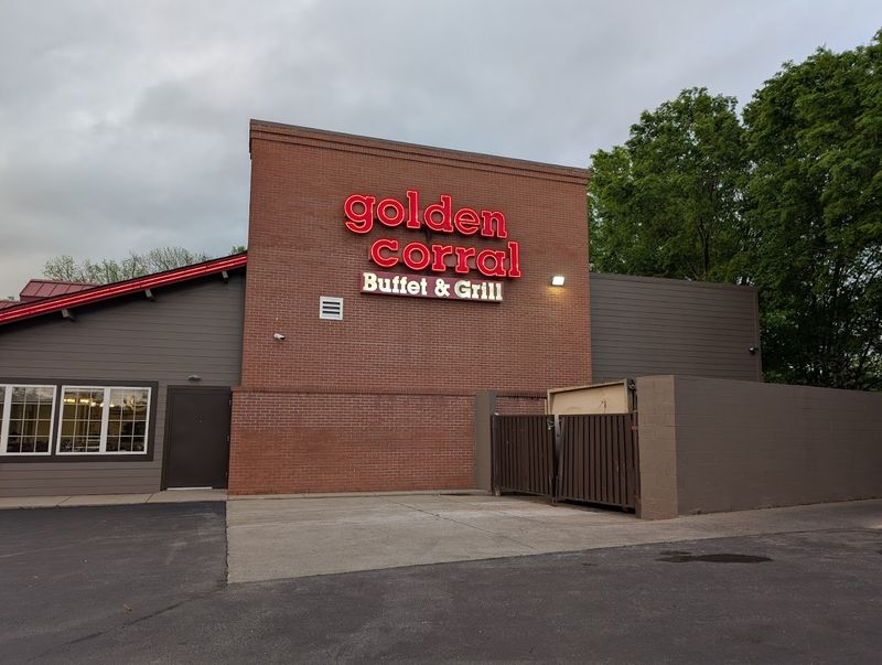 Golden Corral Buffet & Grill - Hermitage, Tennessee