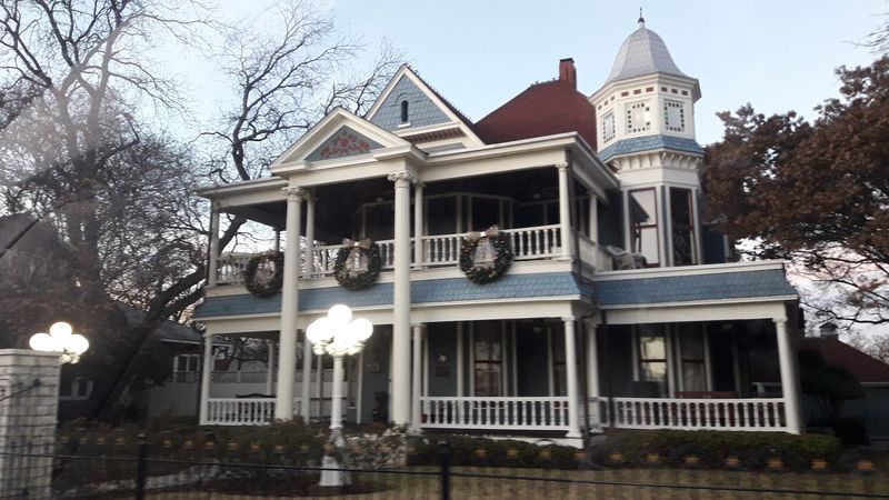 Granbury's Charming Bed and Breakfasts Granbury's Charming Bed and Breakfasts