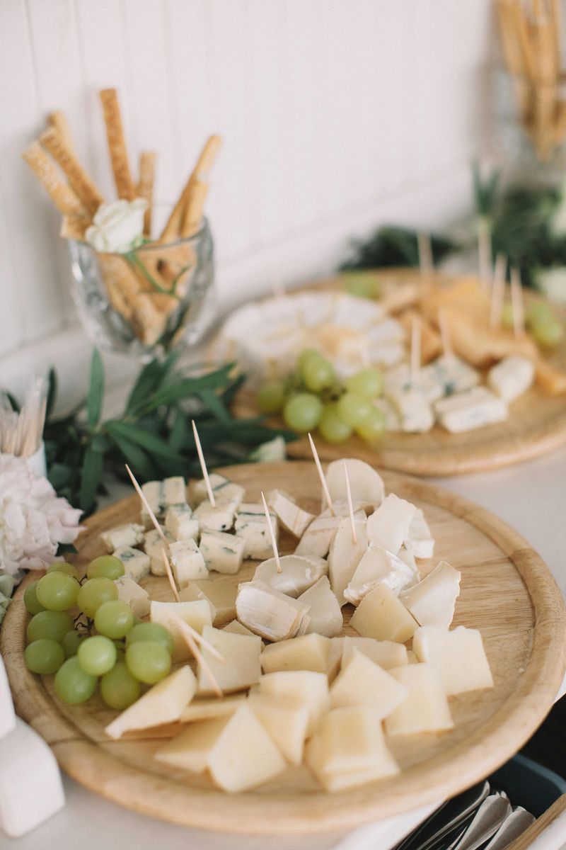 Grapes and cheese