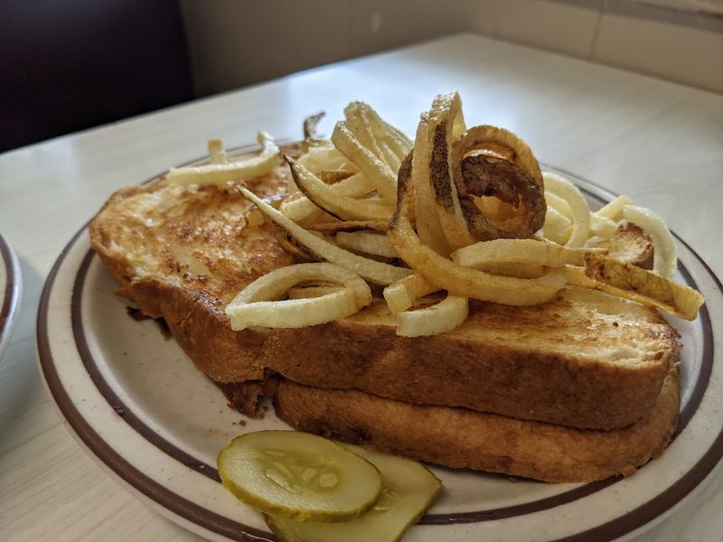 Grilled Cheese Pizza Sandwiches Worth the Trip Alone