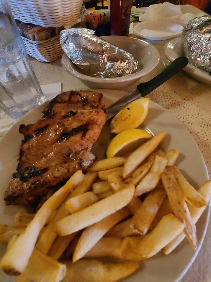 Grilled Chicken Worth Ordering Alongside Your Steak