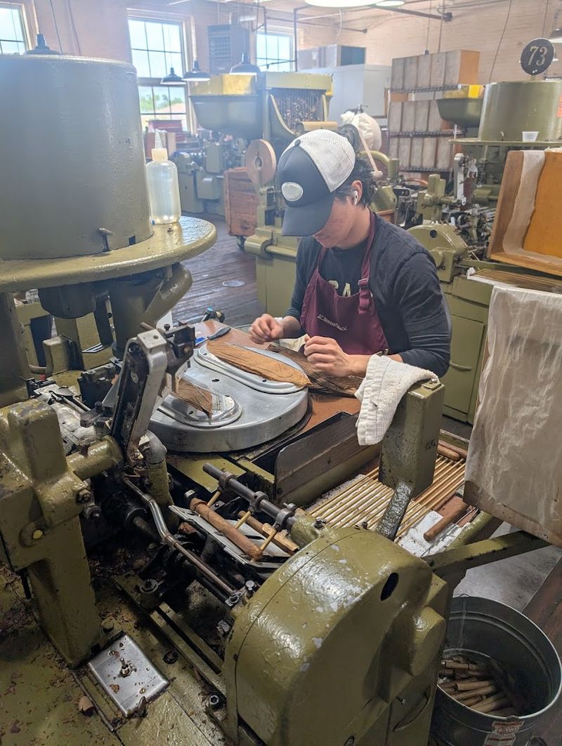 Hand-Rolling Demonstrations Up Close and Personal