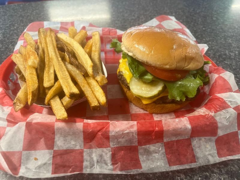 Happy Hour Deals That Make a Great Meal Even Better