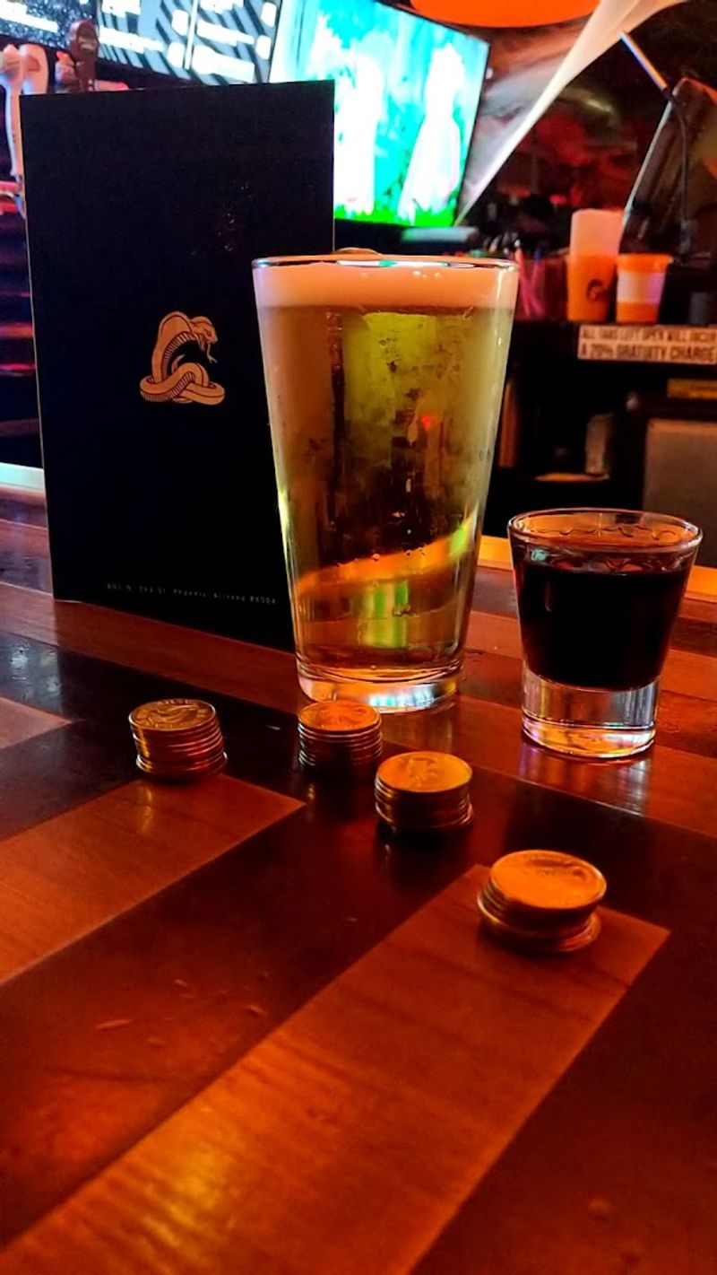 Happy Hour That Actually Makes You Happy Happy Hour That Actually Makes You Happy