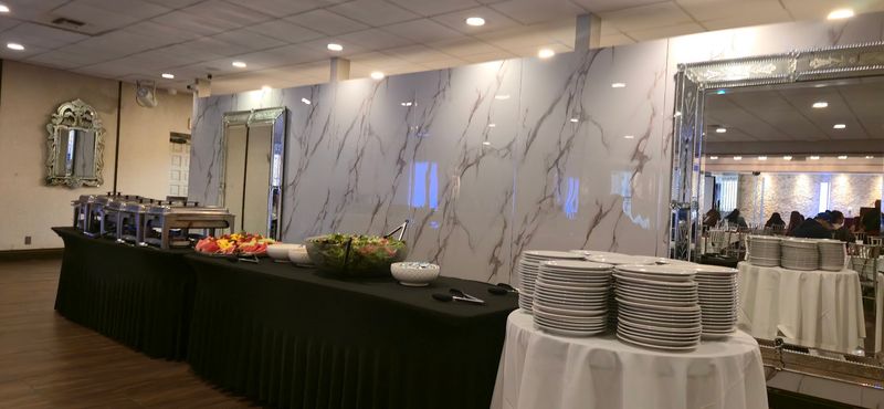 Happy Hour With a Free Buffet? Yes, Really
