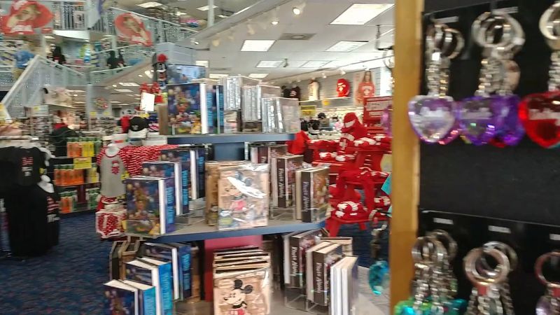 Harry Potter Collectibles and Souvenirs Harry Potter Collectibles and Souvenirs