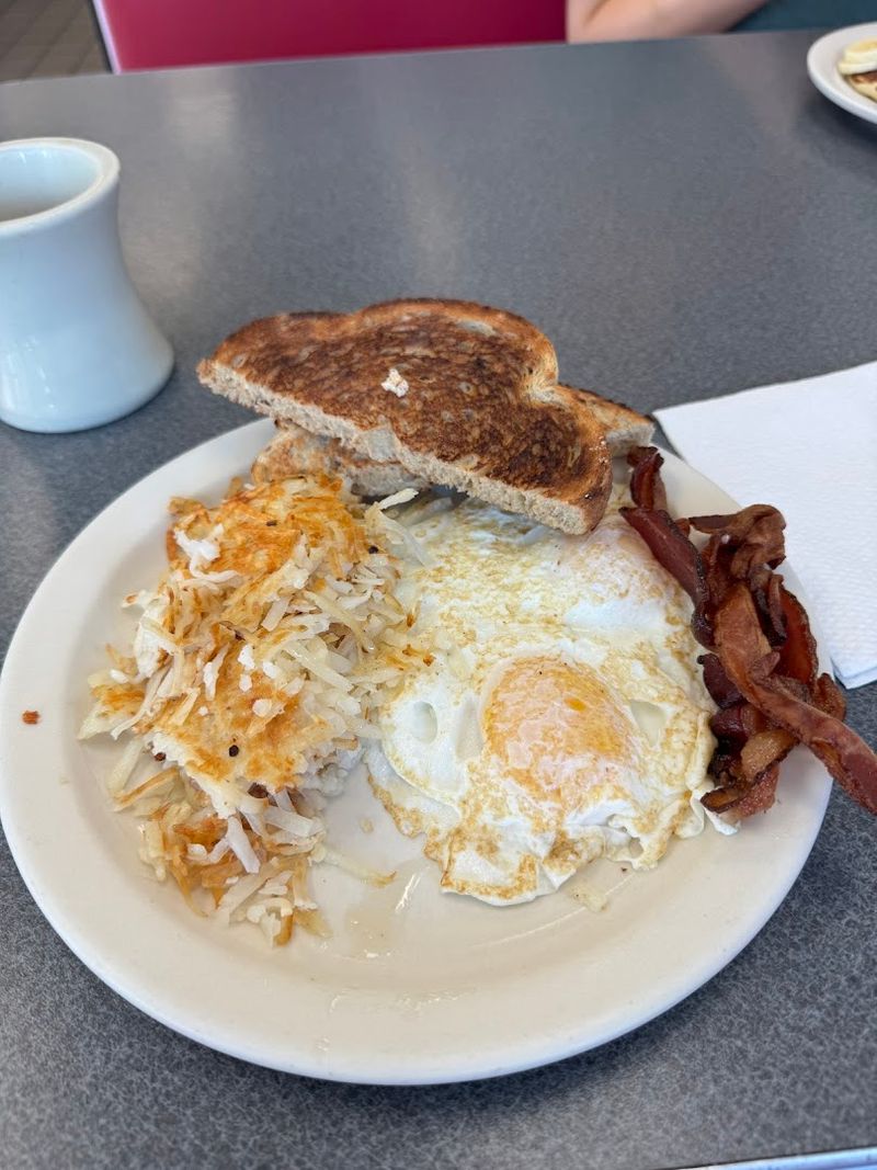 Hashbrown Casserole Worth the Hype Alone Hashbrown Casserole Worth the Hype Alone