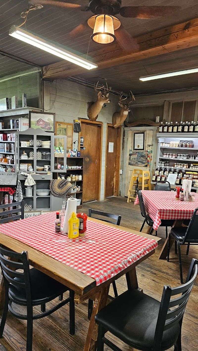 Hearty, Home-Cooked Food at Unbeatable Prices