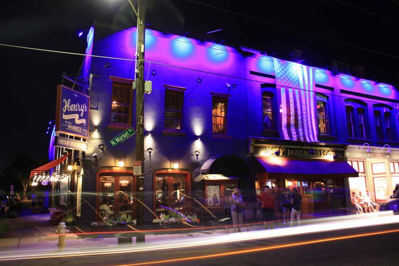 Henry's On The Market - Charleston, South Carolina