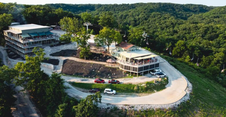 Hidden In The Illinois Countryside Is A Peaceful Resort That Feels Like A Vacation Few Travelers Know About