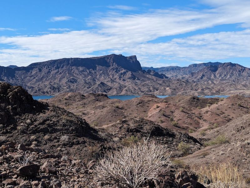 Hiking Trails Packed With Desert Views