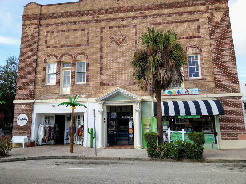 Historic Cocoa Village: A Walkable Downtown Like No Other Historic Cocoa Village: A Walkable Downtown Like No Other