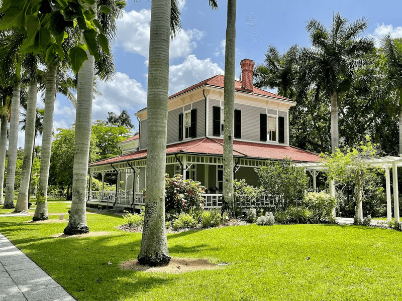 Historic Settlement Buildings Frozen in Time