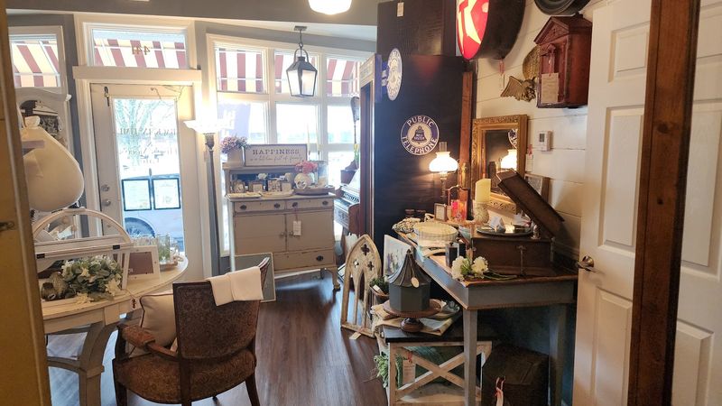 Holiday Decor That Makes Every Season Feel Magical