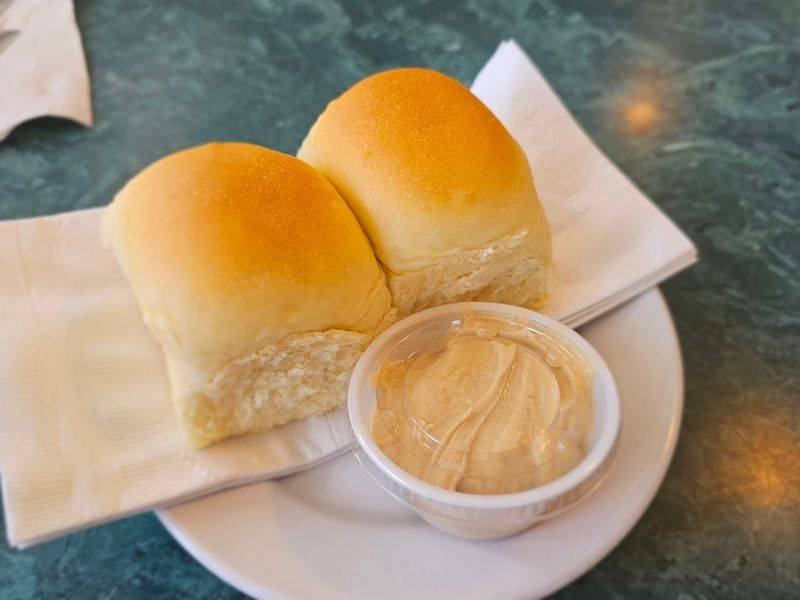 Homemade Dinner Rolls With Peanut Butter Spread