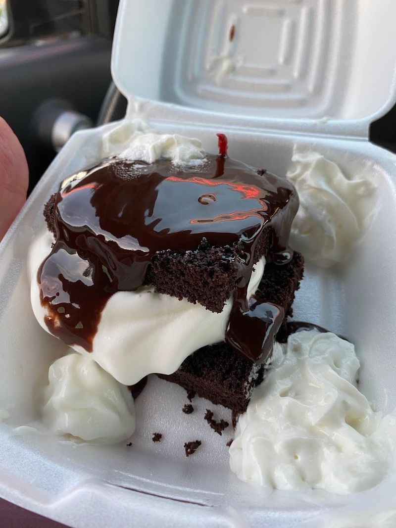 Hot Fudge Cake That Steals the Show Hot Fudge Cake That Steals the Show