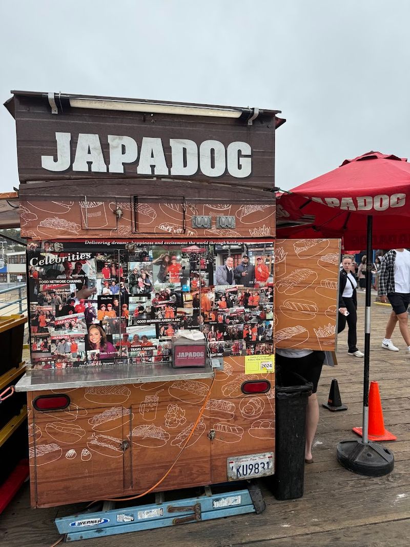 Hours, Location, and Tips for Planning Your Japadog Visit