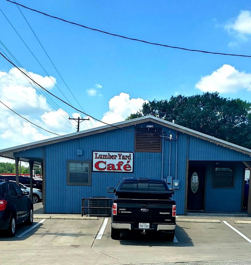 Hours and Location That Make It Easy to Visit
