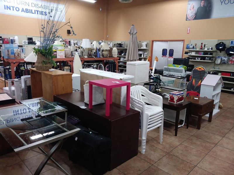 Housewares and Home Goods at Unbeatable Prices