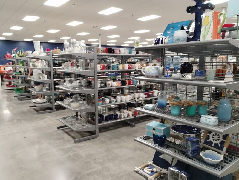 Housewares and Kitchen Goods at Unbeatable Prices