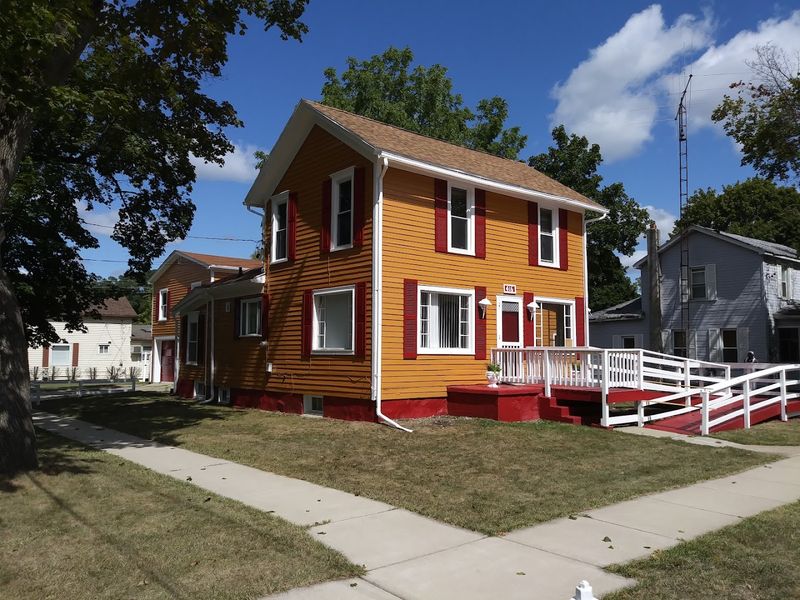 Housing Costs That Won't Drain Your Savings